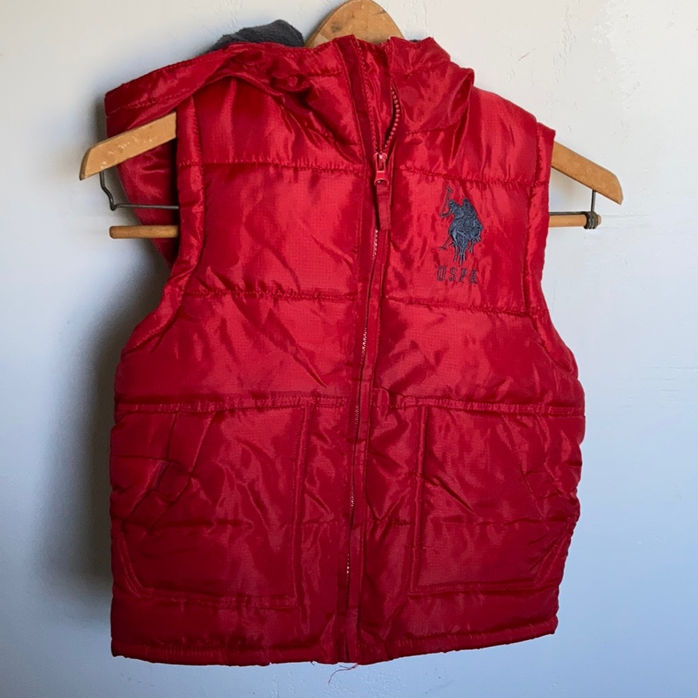U.S. Polo Red Puffer Vest Boys size S/8